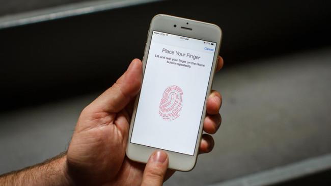 Sensor de huellas Touch ID en iPhone