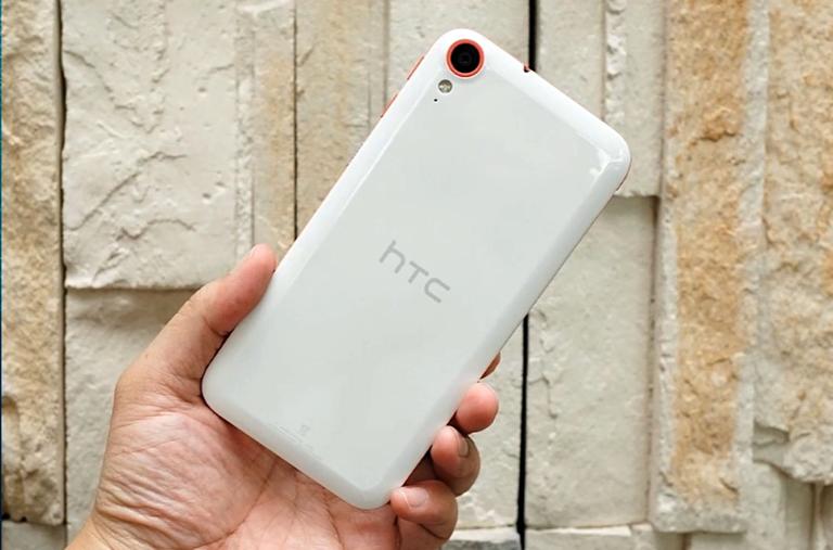 HTC Desire 830 detalle de la cámara