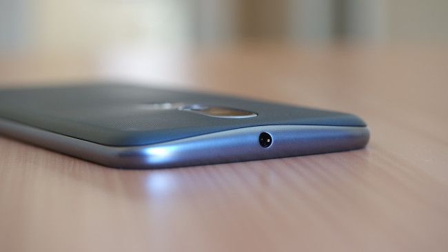 Toam de auriculares del Motorola Moto G4 Plus