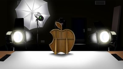 Logo de Apple fabricado en madera