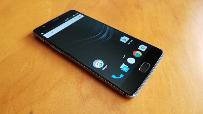 Imagen frontal del OnePlus 3