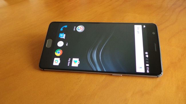 Lineas del teléfono del OnePlus 3