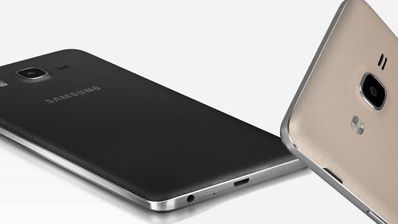 Samsung Galaxy On7 dorado y negro
