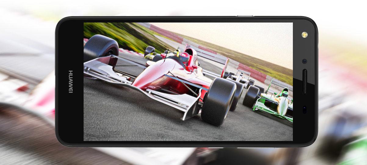 Huawei Y5 II con videojuego en pantalla