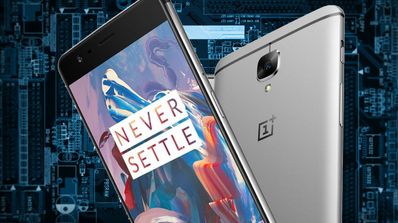 oneplus 3 plateado con fondo de circuitos