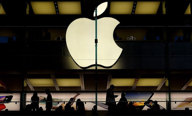 Logo de Apple iluminado