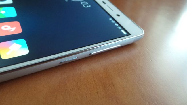 Botones laterales del Xiaomi 3S
