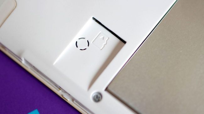 Ranura microSD del TP-Link Neffos C5 Max