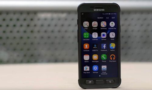 Samsung Galaxy S7 Active de color negro
