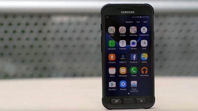 Samsung Galaxy S7 Active de color negro