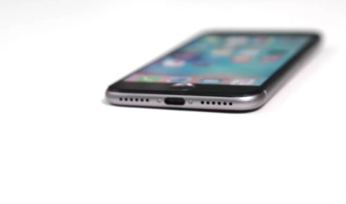 iphone 7 tumbado