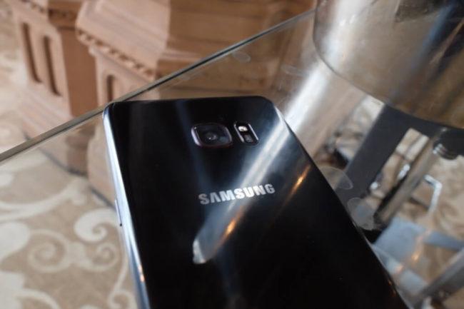 Samsung Galaxy Note 7 black onyx camara
