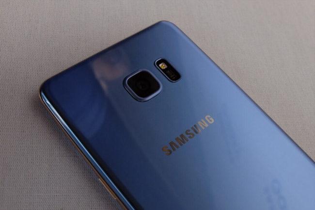 Samsung Galaxy Note 7 blue coral trasera camara