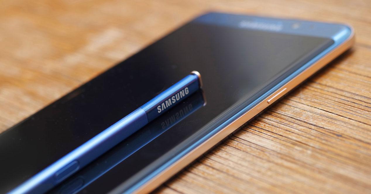Samsung Galaxy Note 7 con S Pen