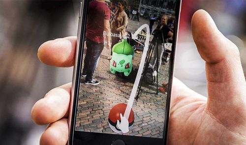 Lanzamiento de Pokéball en Pokémon GO