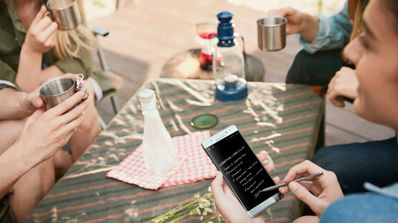 Samsung Galaxy Note 7 nota con pantalla apagada