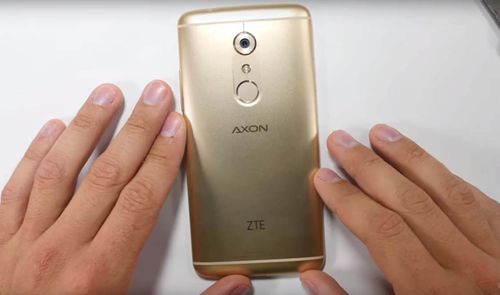 ZTE Axon 7 prueba resistencia