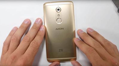 ZTE Axon 7 prueba resistencia