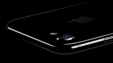 iPhone 7 color Jet Black