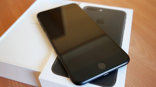 Terminal iPhone 7 Plus en caja