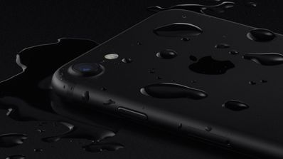 iPhone 7 de color negro mate