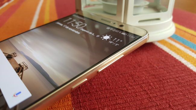Imagen lateral del Huawei Mate 9