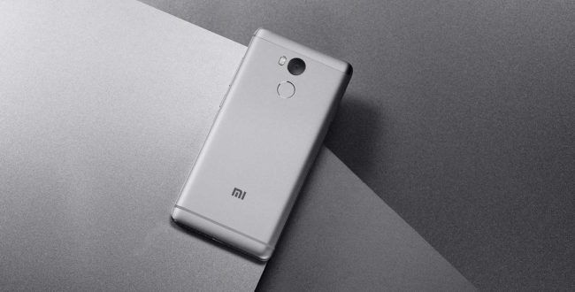 Xiaomi Redmi 4 plateado cámara y huella dactilar