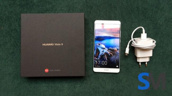 Caja y cargador del Huawei Mate 9