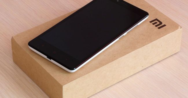 movil xiaomi con pantalla en negro