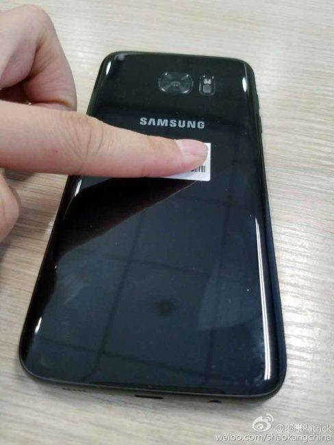 Samsung Galaxy S7 negro brillante