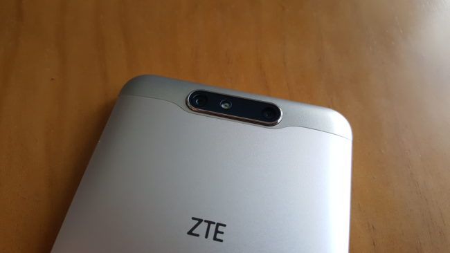 Cámara dual del ZTE Blade V8