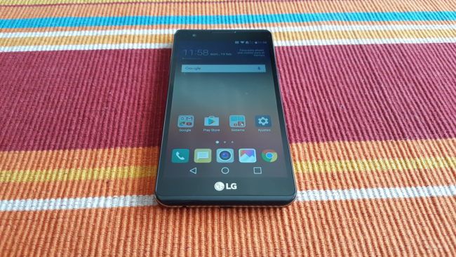 Acabado frontal del LG X Power