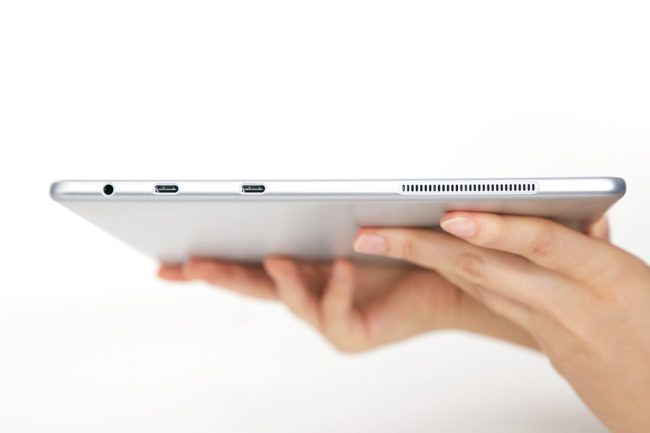 Galaxy-Book-Hands-On-4-650x433.jpeg