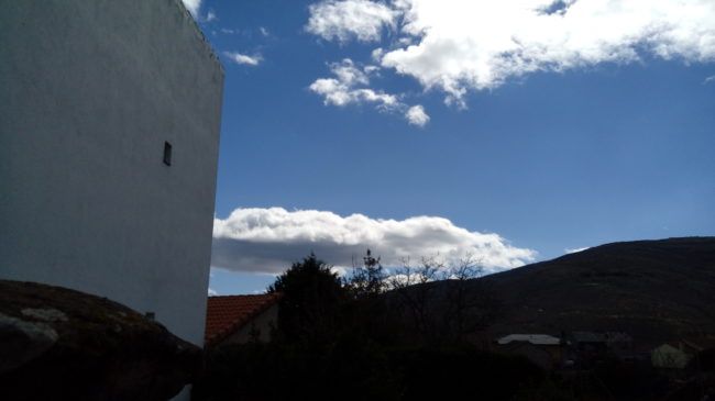 Contraluz LG X cam