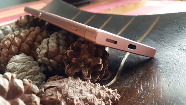Puerto USB del Sony Xperia XA1