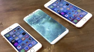 concepto iphon e8 entre iphone 7 y iphone 7 plus