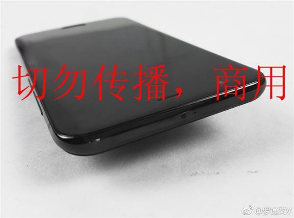 conector minijack en el Xiaomi Mi6