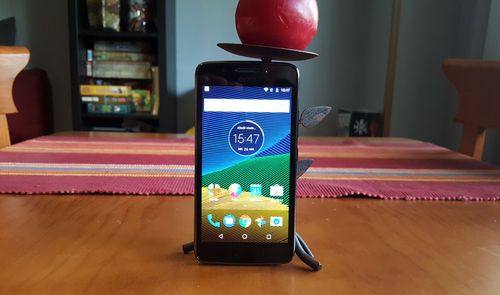 Teléfono Moto G5
