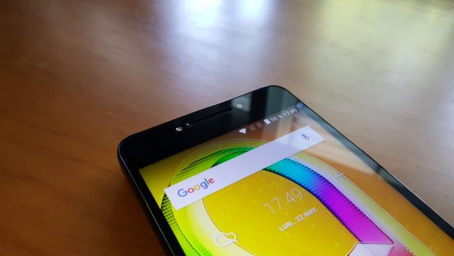 Pantalla del Alcatel A5 LED