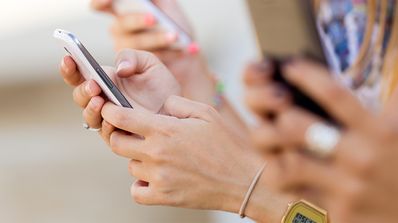 Uso del teléfono móvil