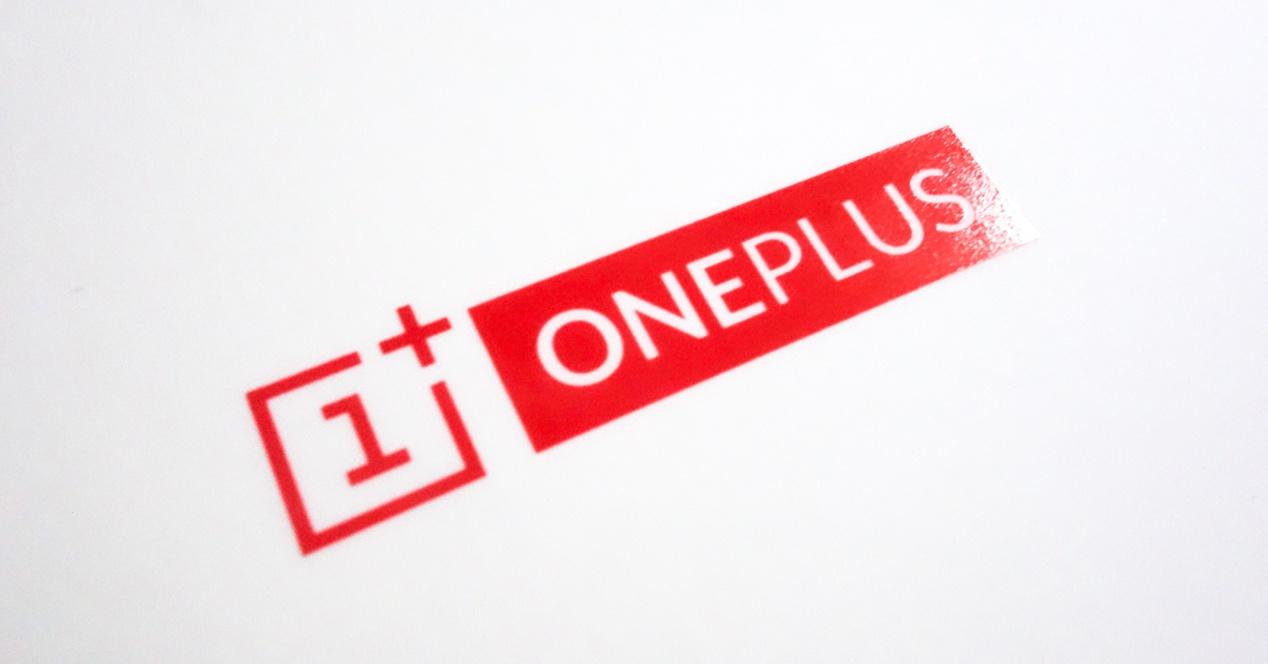 logo de oneplus