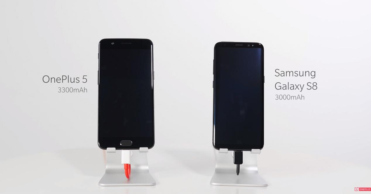 Comparativa en vídeo de la carga rápida del OnePlus 5