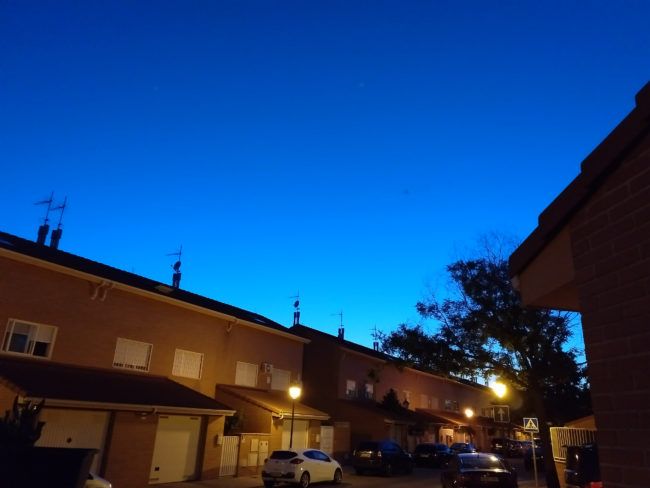Foto anocheciendo BQ Aquaris X