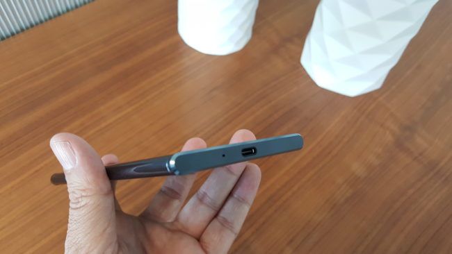 Puertio USB del Sony Xperia XZ Premium