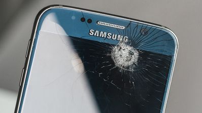 Pantalla de un samsung rota por no usar un cristal templado