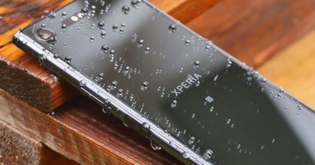 Sony Xperia XZ Premium de color plata