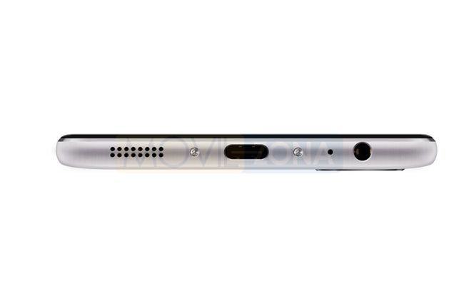 Meizu PRO 7 Plus conexión US Type-C y altavoz