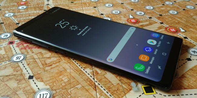 Imagen lateral del Samsung Galaxy Note 8