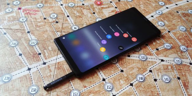 S Pen Samsung Galaxy Note 8 insertado