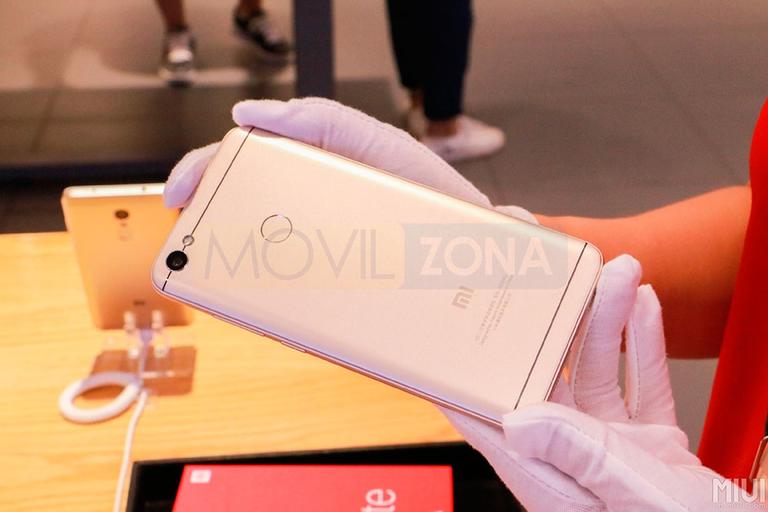 Xiaomi Redmi Note 5A dorado